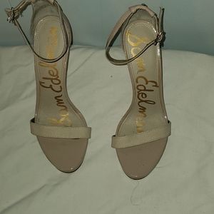 SOLD Sam Eldeman tan stilletos